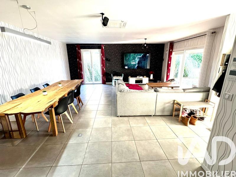 Maison - 133 m² - 5 pièces