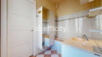 Appartement bourgeois - 110 m² - 4 pièces