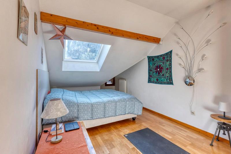 Duplex - 93 m² - 4 pièces