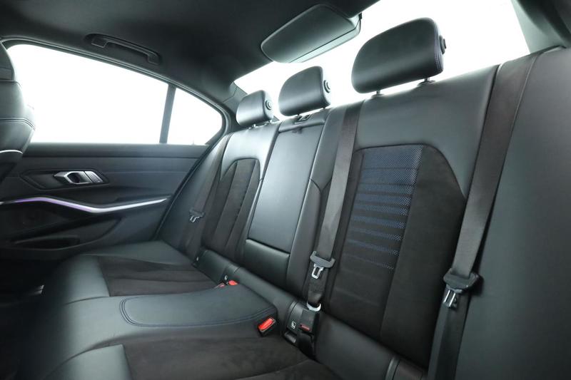 Bmw Série 3 330e Hybride m Sport Bva8 292 ch