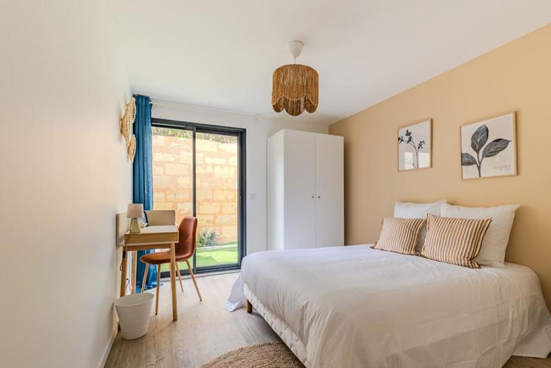 Chambre - 16 m² - 1 pièce