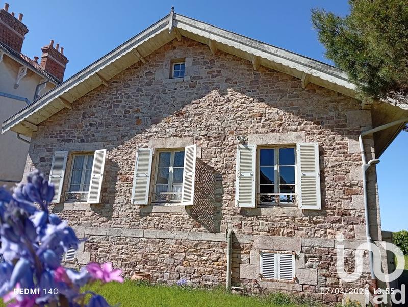 Maison - 180 m² - 6 pièces