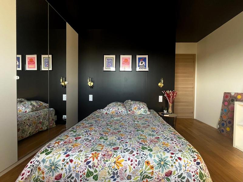 Maison contemporaine - 202 m² - 10 pièces