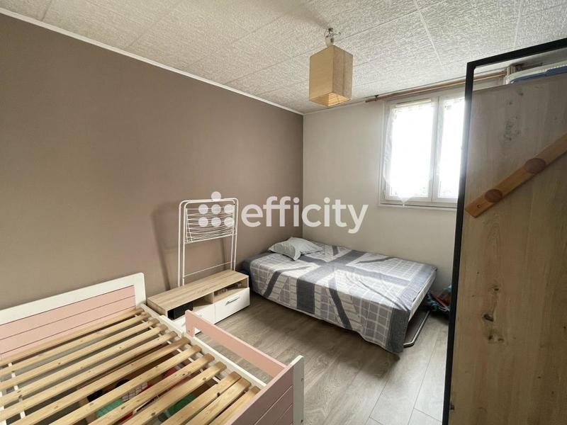 Appartement - 77 m² - 3 pièces