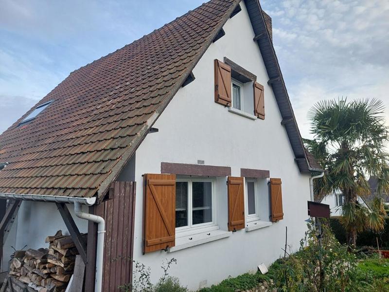 Maison - 90 m² - 5 pièces