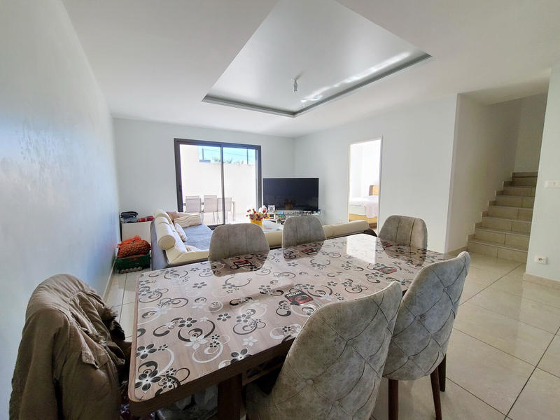 Maison - 111 m² - 5 pièces