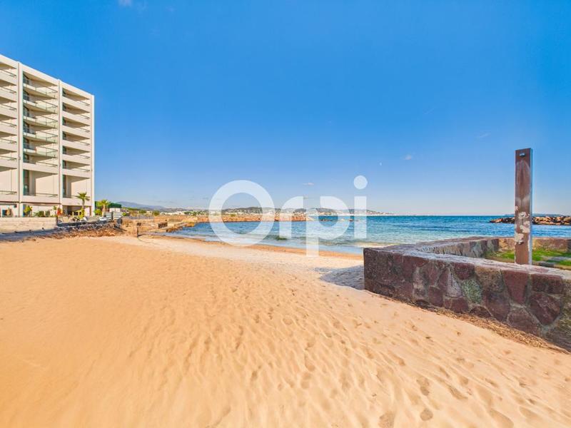 Appartement - 96 m² - 4 pièces