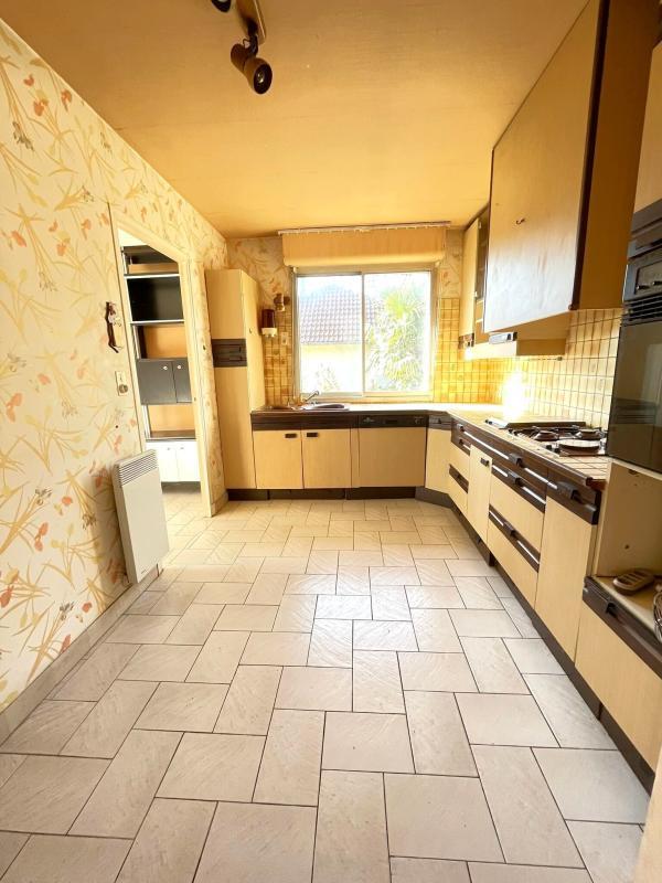 Villa - 187 m² - 7 pièces