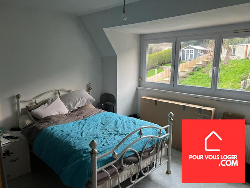 Maison - 90 m² - 5 pièces