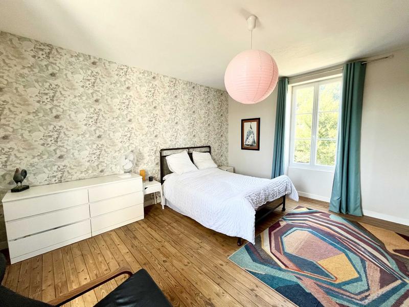 Maison - 163 m² - 6 pièces