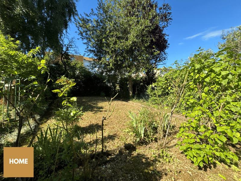 Maison - 167 m² - 6 pièces