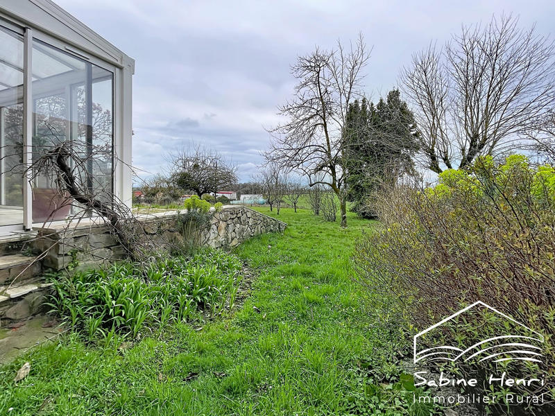 Villa - 185 m² - 9 pièces