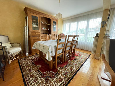 Appartement - 81 m² - 4 pièces