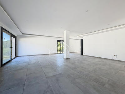 Villa - 164 m² - 5 pièces