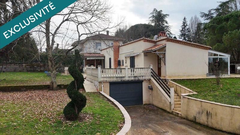 Maison - 140 m² - 3 pièces