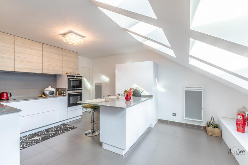 Appartement - 153 m² - 5 pièces