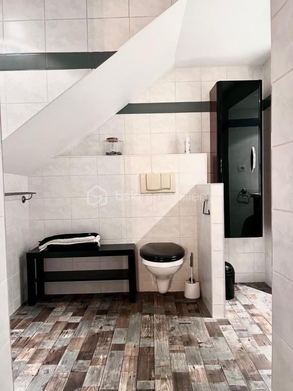 Appartement - 80 m² - 3 pièces