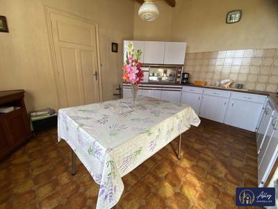 Maison - 103 m² - 6 pièces