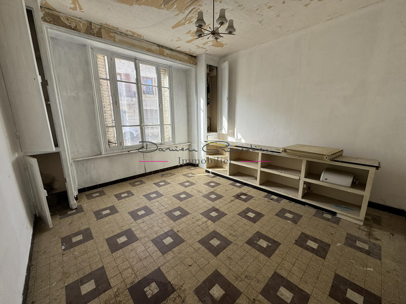 Maison - 312 m² - 11 pièces