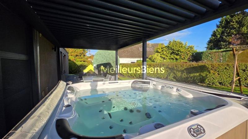 Maison - 163 m² - 7 pièces