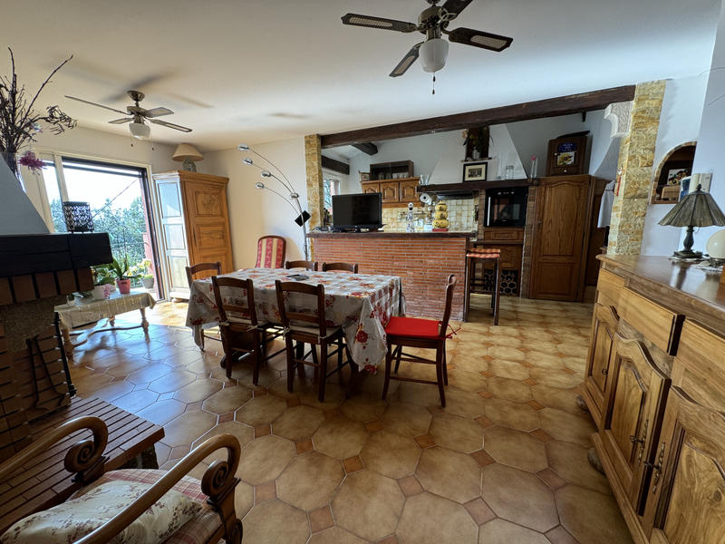 Appartement - 75 m² - 3 pièces