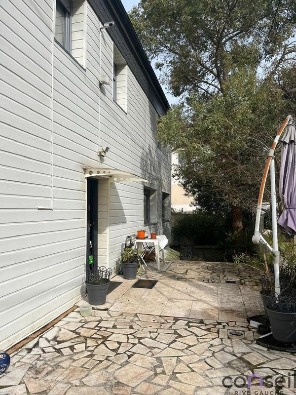 Maison - 180 m² - 6 pièces