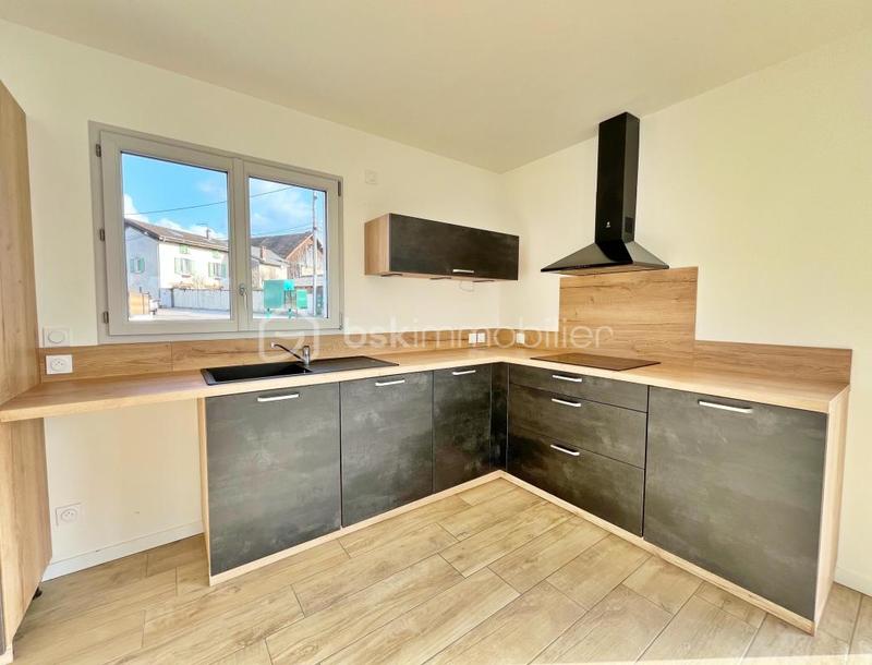 Pavillon - 94 m² - 4 pièces