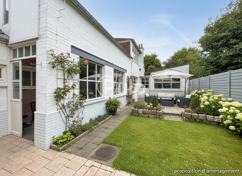 Maison - 100 m² - 5 pièces