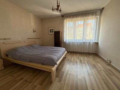 Appartement - 108 m² - 4 pièces