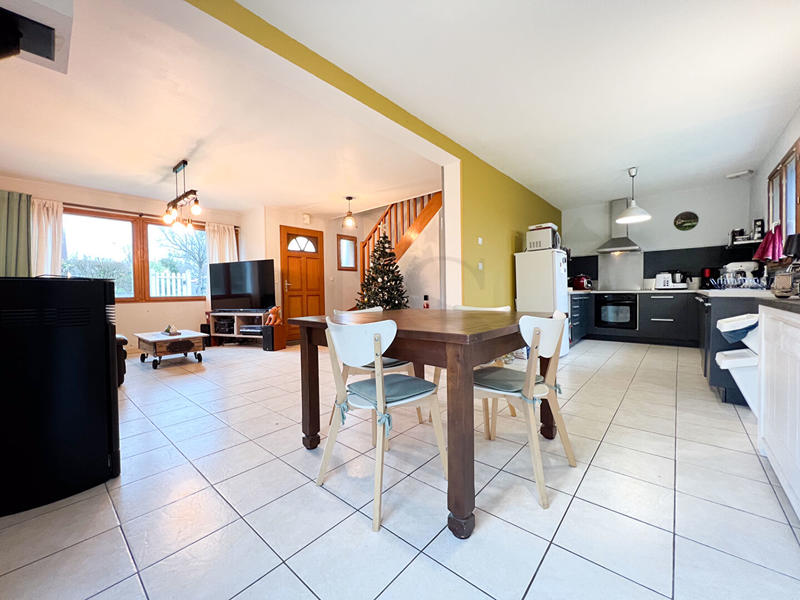 Maison - 108 m² - 5 pièces