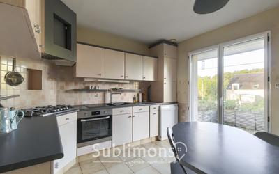 Maison - 163 m² - 6 pièces