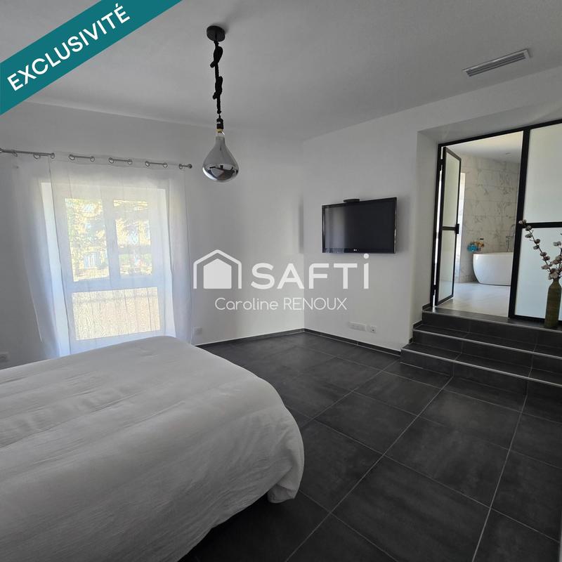 Maison - 160 m² - 2 pièces