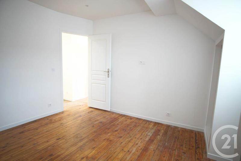 Maison - 85 m² - 5 pièces