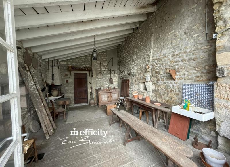 Maison - 96 m² - 4 pièces