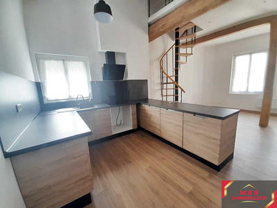 Immeuble - 155 m² - 7 pièces
