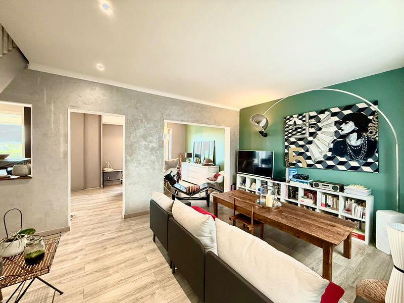 Maison - 100 m² - 5 pièces