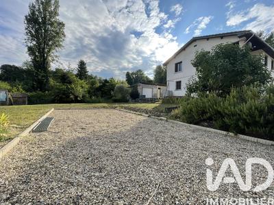 Maison - 152 m² - 7 pièces