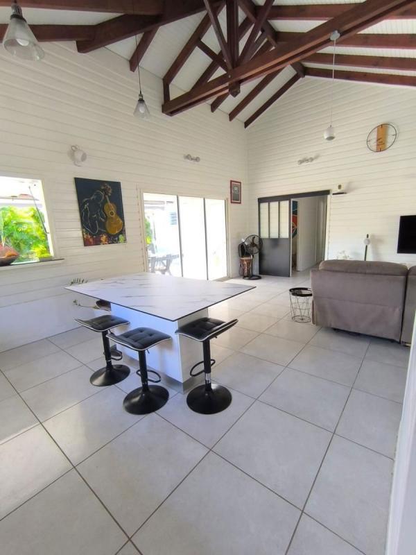 Maison - 143 m² - 13 pièces