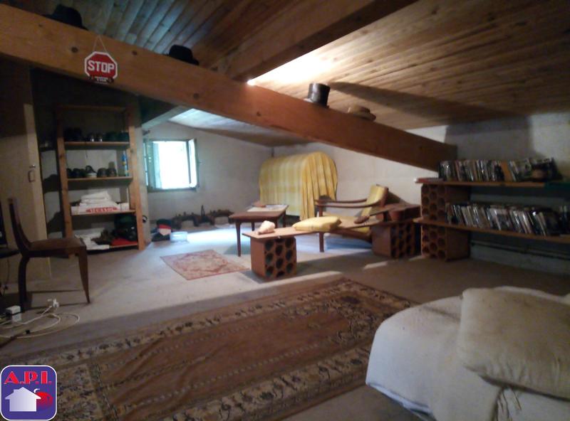 Maison - 278 m² - 5 pièces