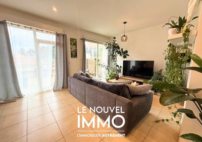Appartement - 75 m² - 2 pièces