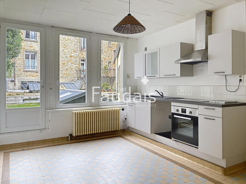 Appartement - 115 m² - 5 pièces