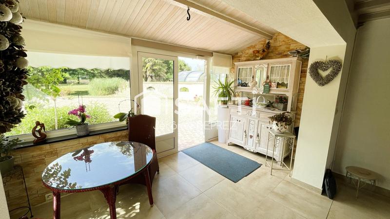 Maison - 244 m² - 11 pièces