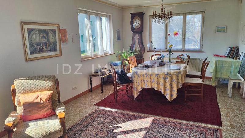 Maison - 97 m² - 5 pièces