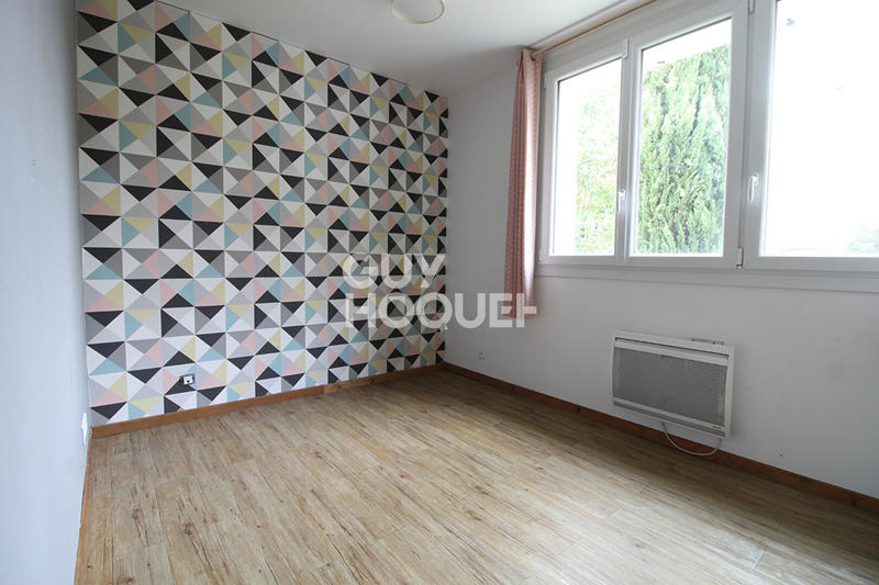 Maison - 178 m² - 8 pièces