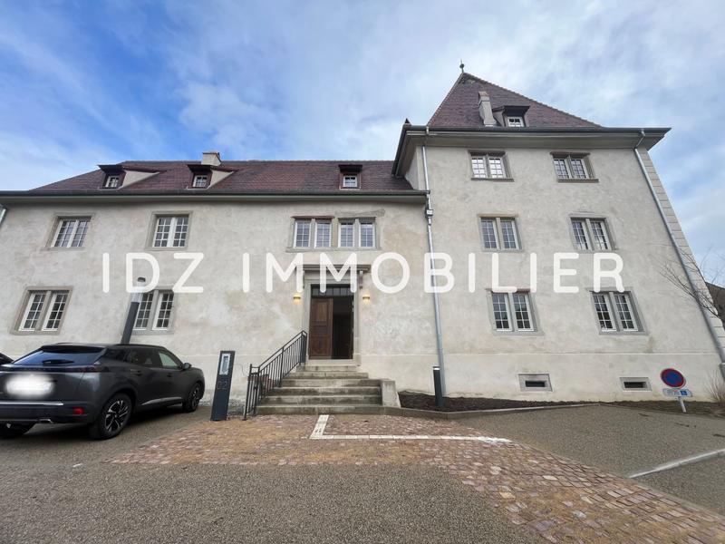 Appartement - 77 m² - 2 pièces