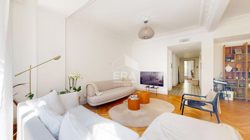 Appartement - 101 m² - 4 pièces