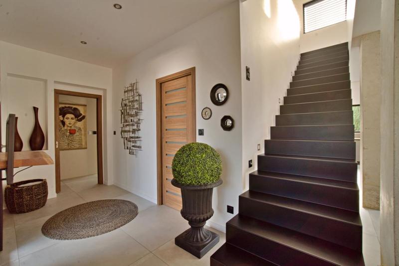 Maison - 250 m² - 7 pièces