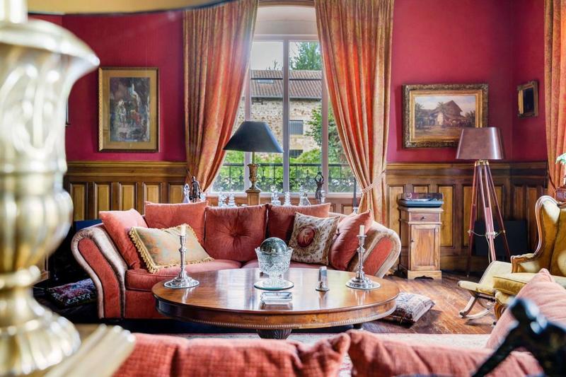 Demeure - 508 m² - 16 pièces