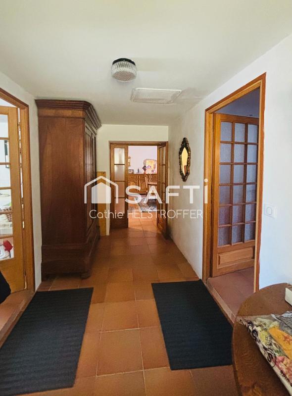 Maison - 308 m² - 8 pièces