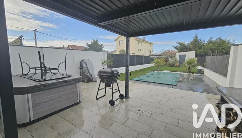 Maison de village - 188 m² - 6 pièces